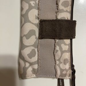 31 Thirty One Wallet